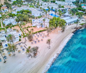 HARI CLUB BEACH RESORT